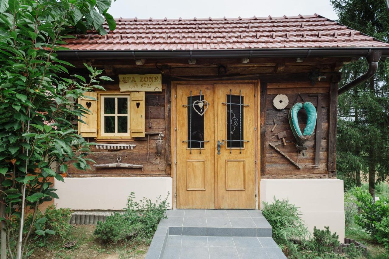 Traditional Houses Korana River Карловац Екстериор снимка